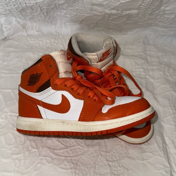 AirJordan Other - Nike Air Jordan 1 Retro High OG PS Starfish Youth Kids